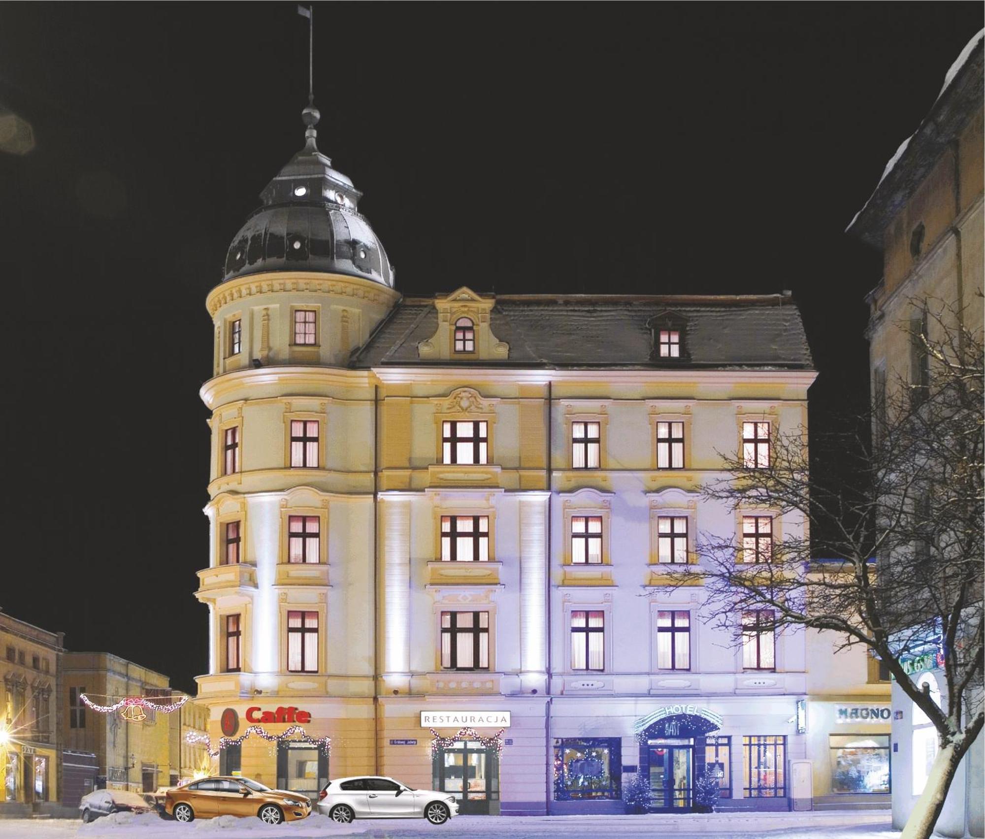 Hotel Bast Wellness & Spa Inowroclaw Bagian luar foto